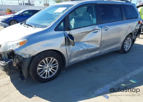 2015 Toyota Sienna Xle 8 Passenger from USA, damaged, VIN 5TDYK3DC7FS548487